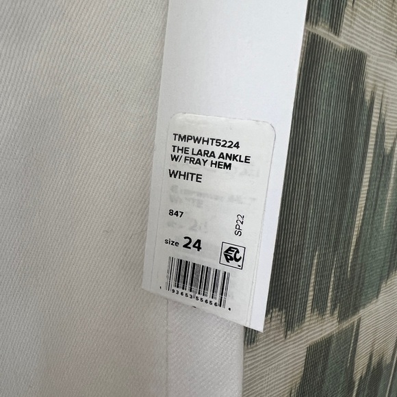 Joes Jeans- Lara Mid-Rise Cigarette Ankle Fray- 24- white - Picture 5 of 8